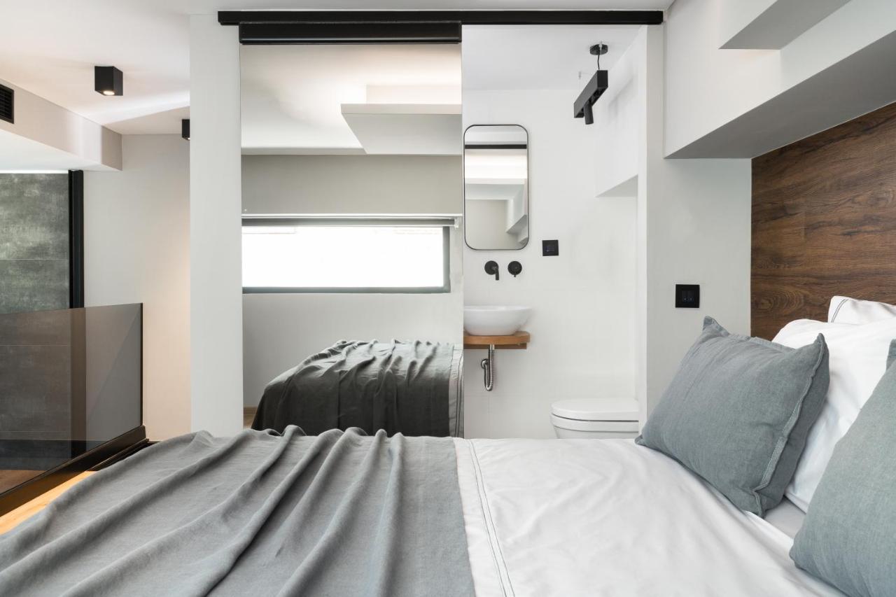 11 Enteka Acropolis Suites Афины Экстерьер фото