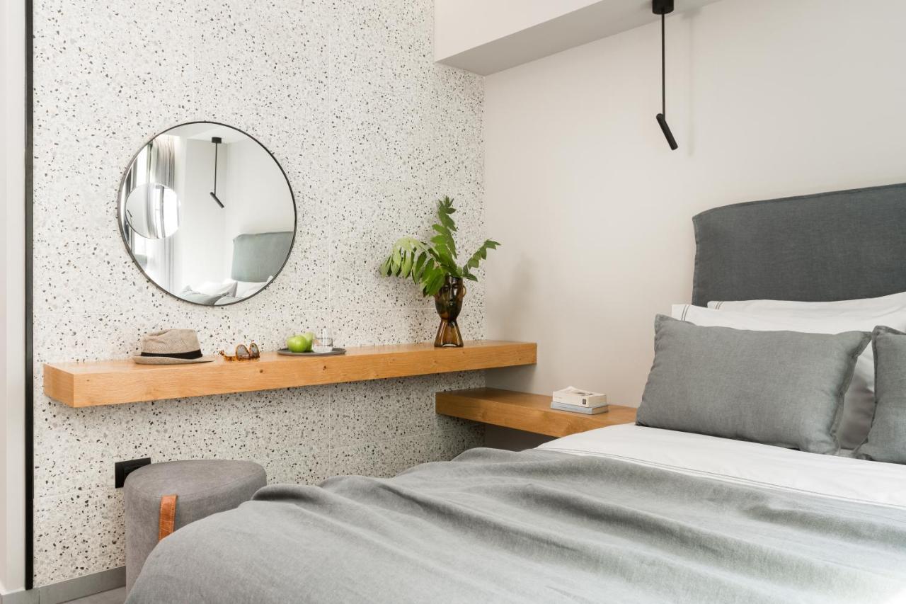 11 Enteka Acropolis Suites Афины Экстерьер фото
