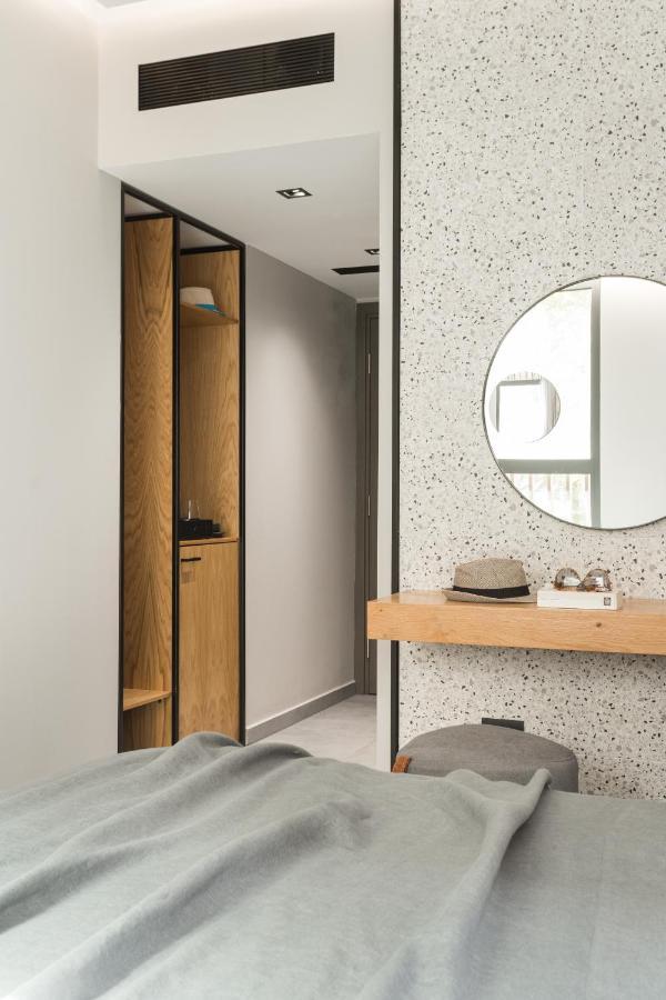 11 Enteka Acropolis Suites Афины Экстерьер фото